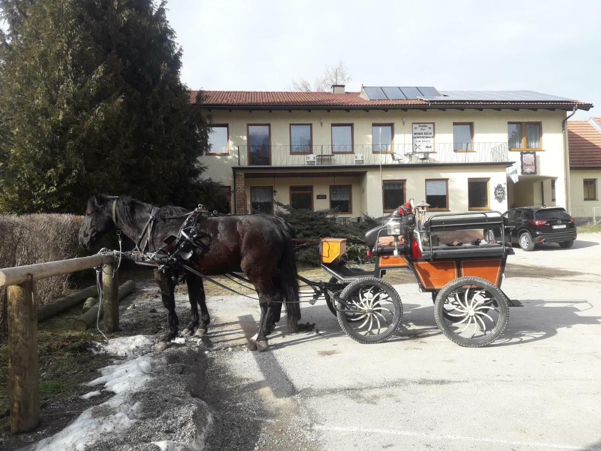 Dorfwirtshaus Rauch Hotel Eschabruck Exterior photo